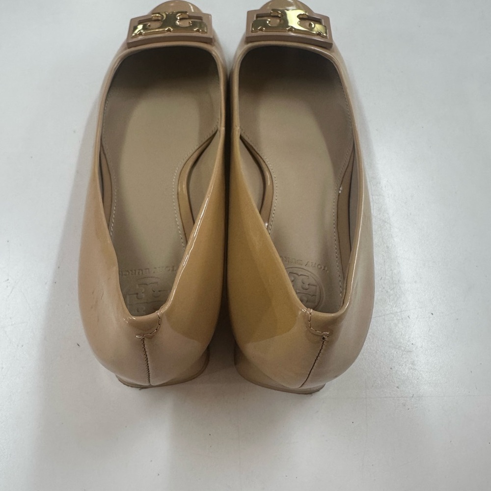 Tory Burch Gigi Block Heeled Pump - Picture 4 of 10